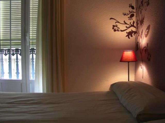 Hostal El Cid Валенсія Екстер'єр фото